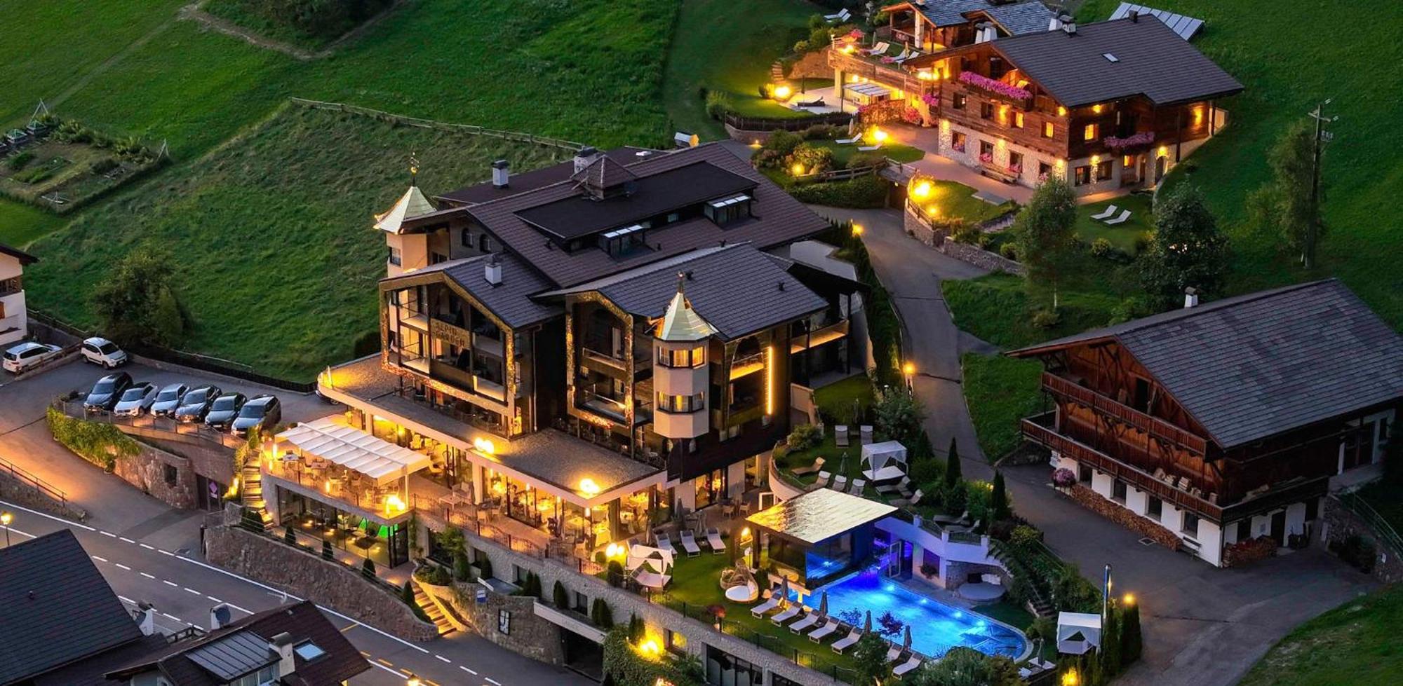 Alpin Garden Luxury Maison & Spa - Adults Only Ortisei Exteriér fotografie